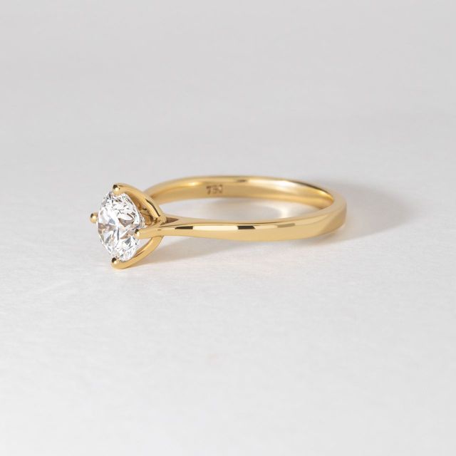 1 Carat Lab Grown Round Diamond Solitaire Engagement Ring in Yellow Gold - Roxana