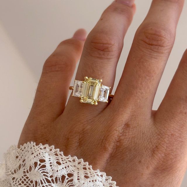 3.50 Carat Lab Grown Oval Yellow Diamond Trilogy Engagement Ring in Yellow Gold - Cairo