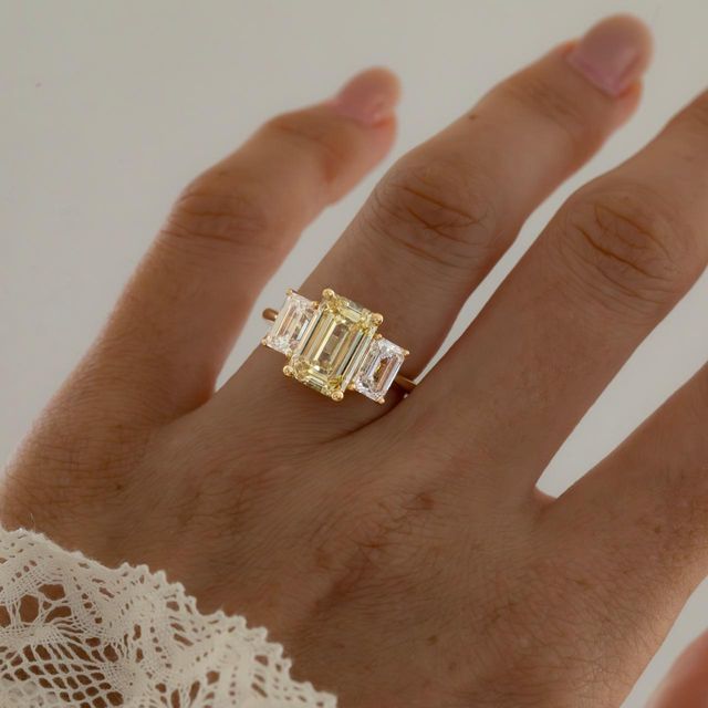 3.50 Carat Lab Grown Oval Yellow Diamond Trilogy Engagement Ring in Yellow Gold - Cairo