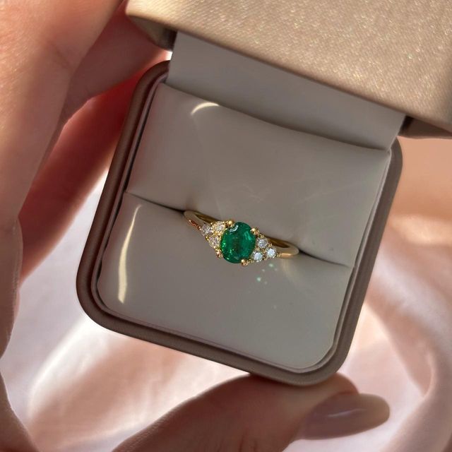 0.82 Carat Natural Oval Green Emerald Cluster Engagement Ring in Yellow Gold - Isabella