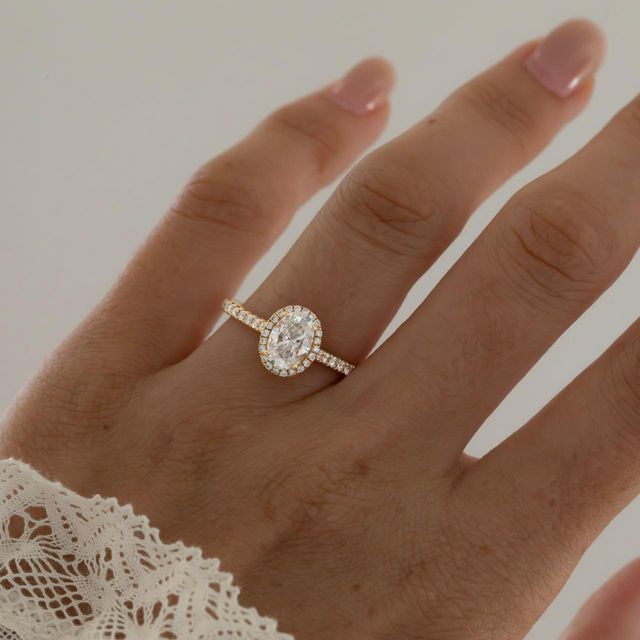 1 Carat Lab Grown Oval Diamond Pavé Band Halo Engagement Ring in Yellow Gold - Maya