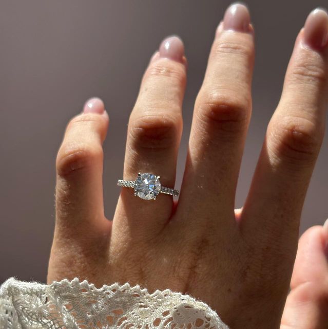 2 Carat Lab Grown Round Diamond Pavé Engagement Ring in Platinum - Chitra