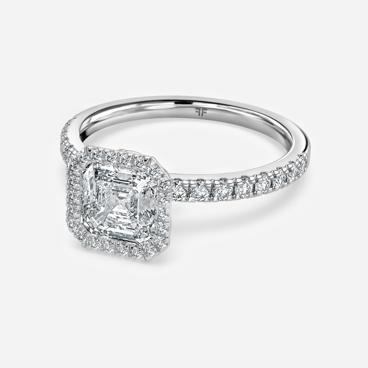 Lóis White Gold Halo Engagement Ring