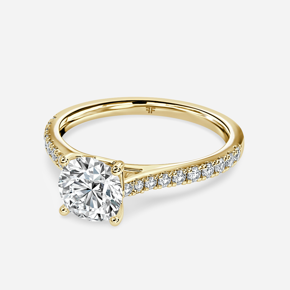 Majë Yelllow Gold Engagement Ring