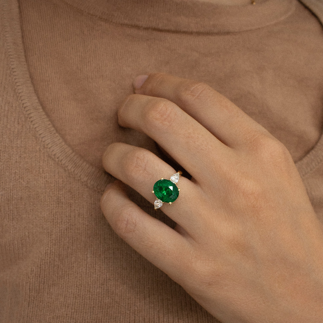 Trilogy hot sale emerald ring