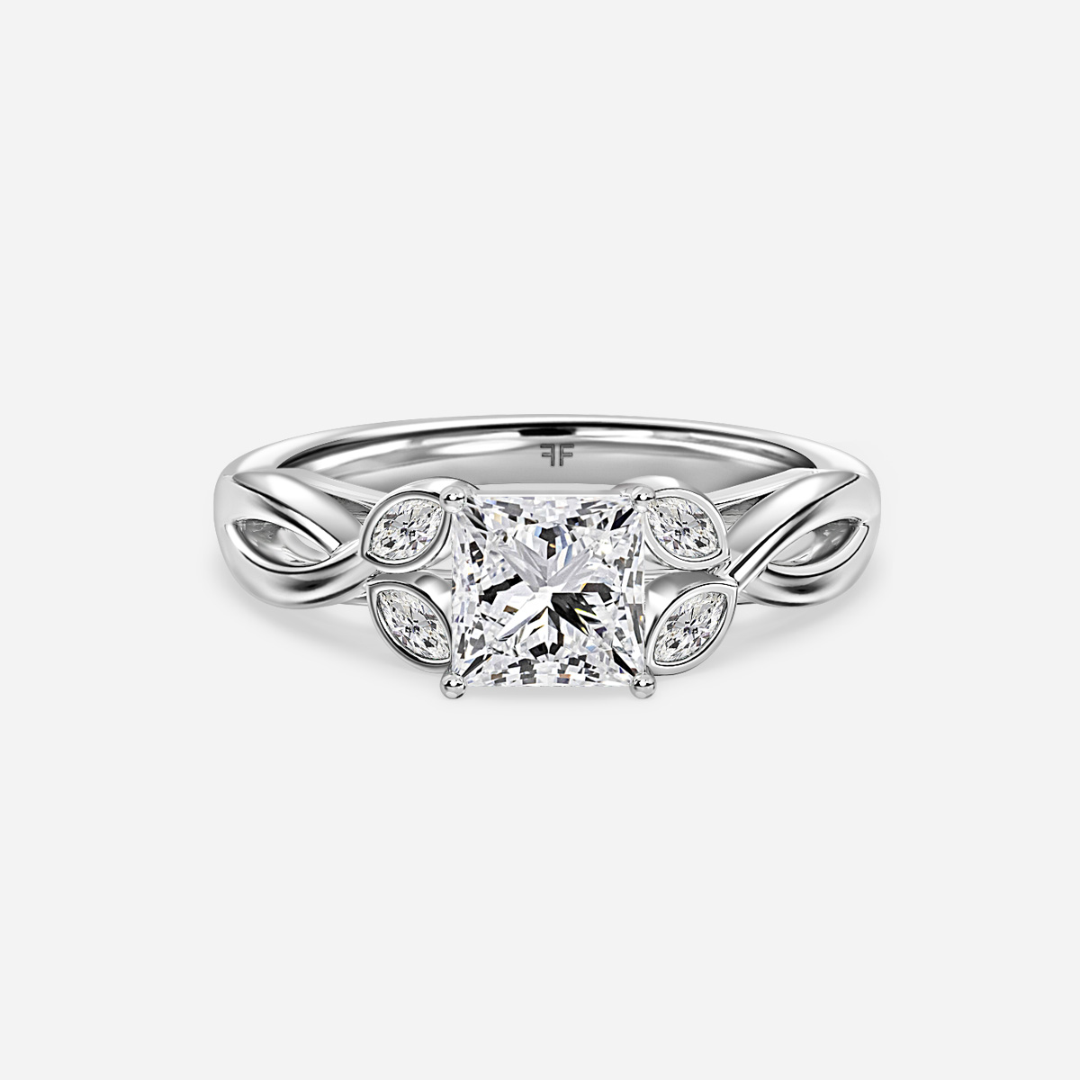 Mo Bandia Unique Ring