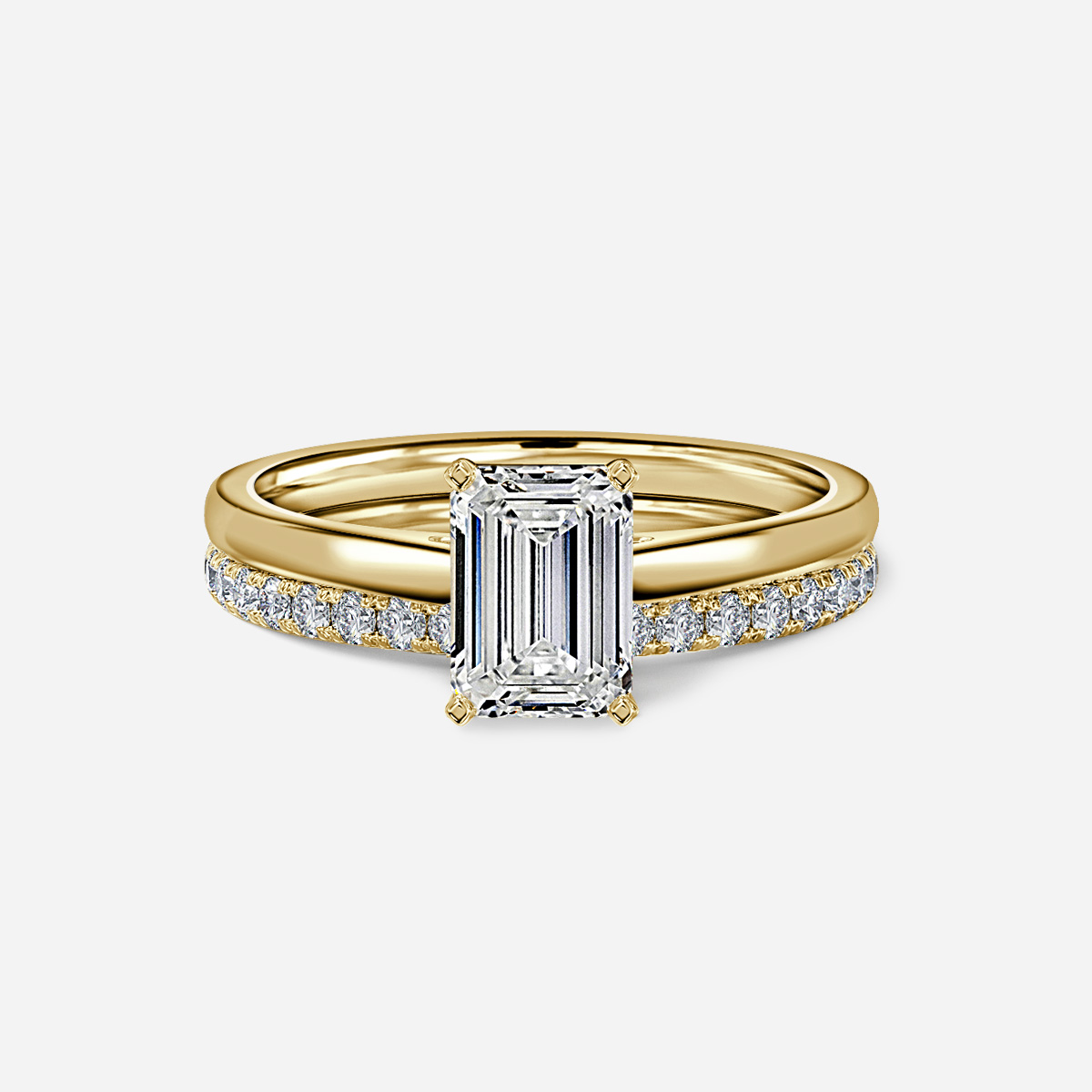 Avery Solitaire Pavé Band Bridal Set