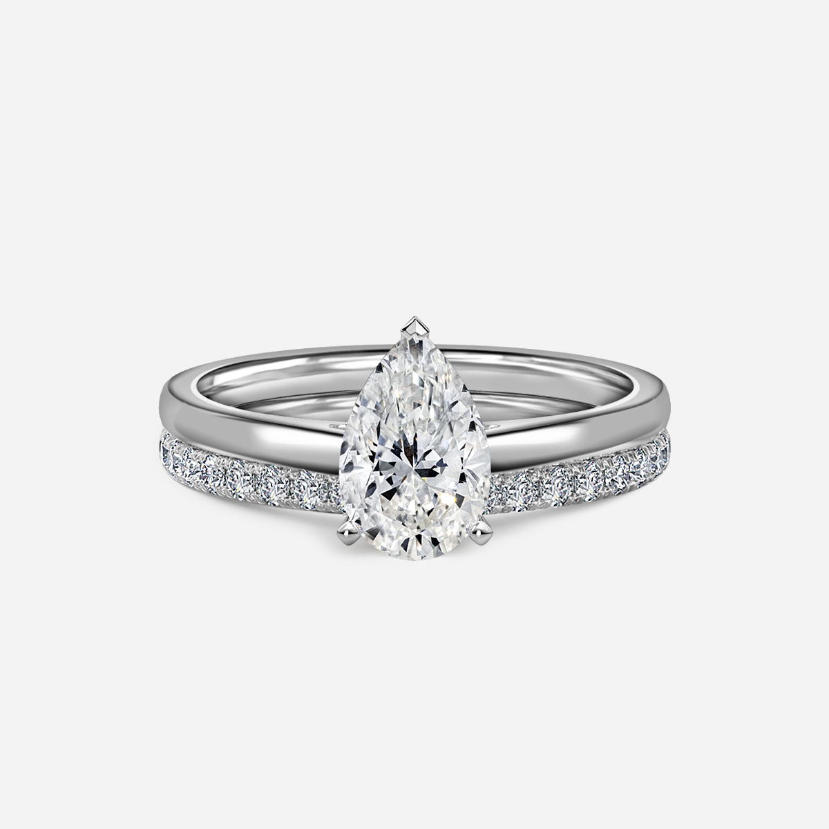 Avery Solitaire Pavé Band Bridal Set