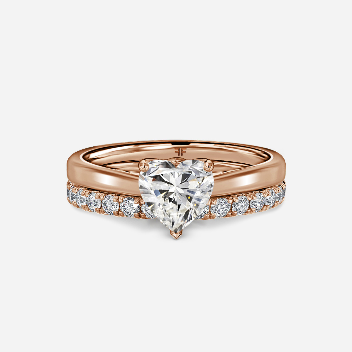 Aerin Solitaire Pavé Band Bridal Set