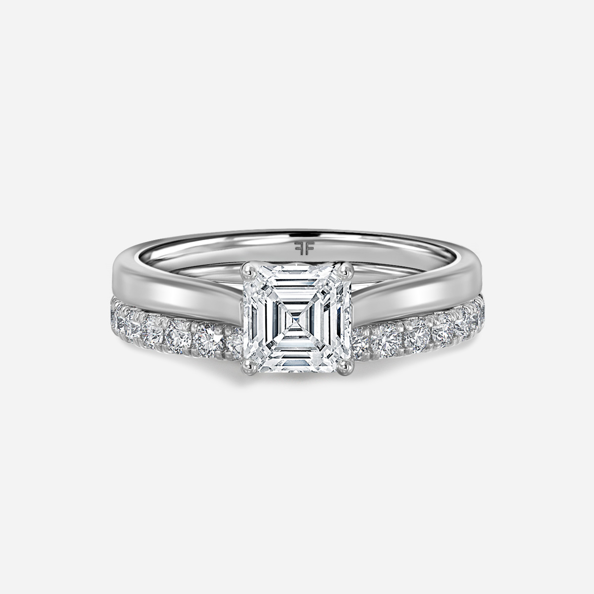 Aerin Solitaire Pavé Band Bridal Set