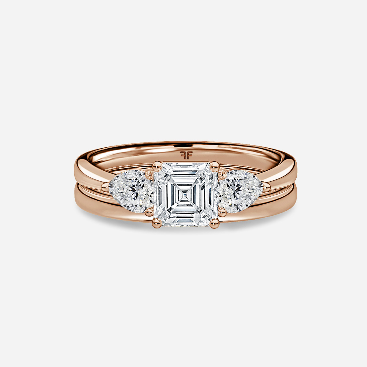 Vivian Solitaire Plain Band Bridal Set