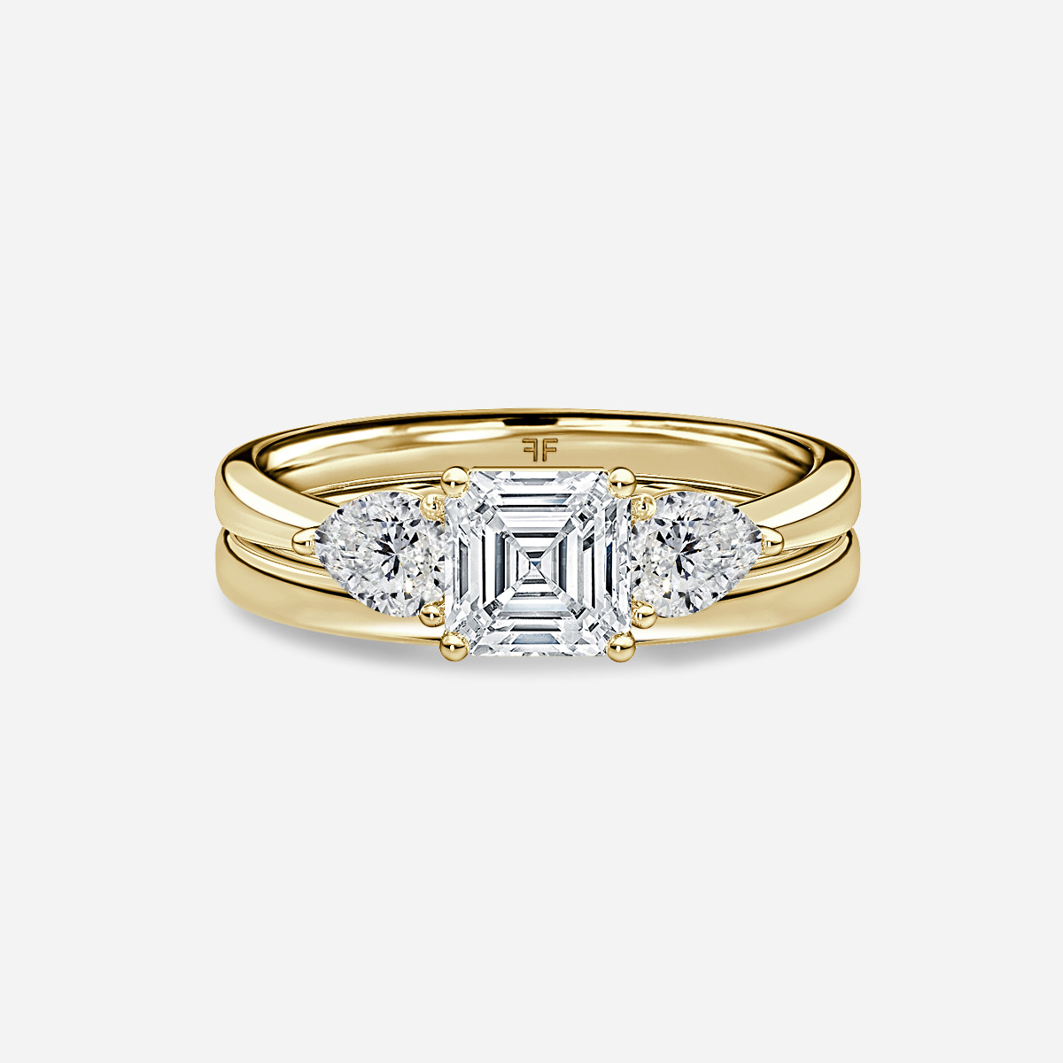 Vivian Solitaire Plain Band Bridal Set