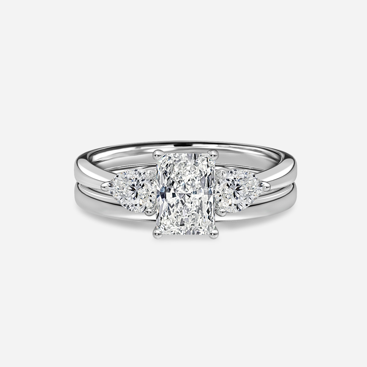 Vivian Solitaire Plain Band Bridal Set