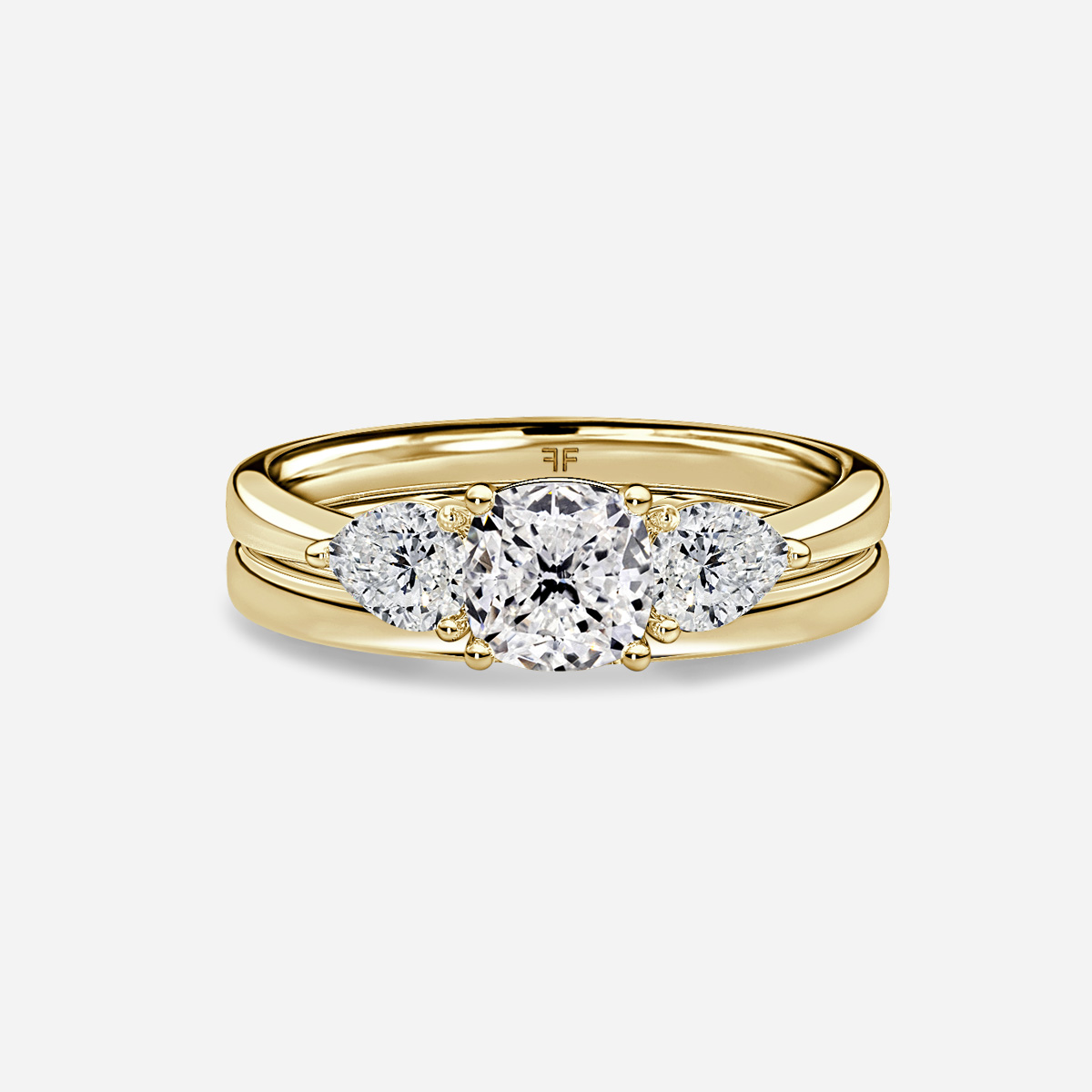 Vivian Solitaire Plain Band Bridal Set