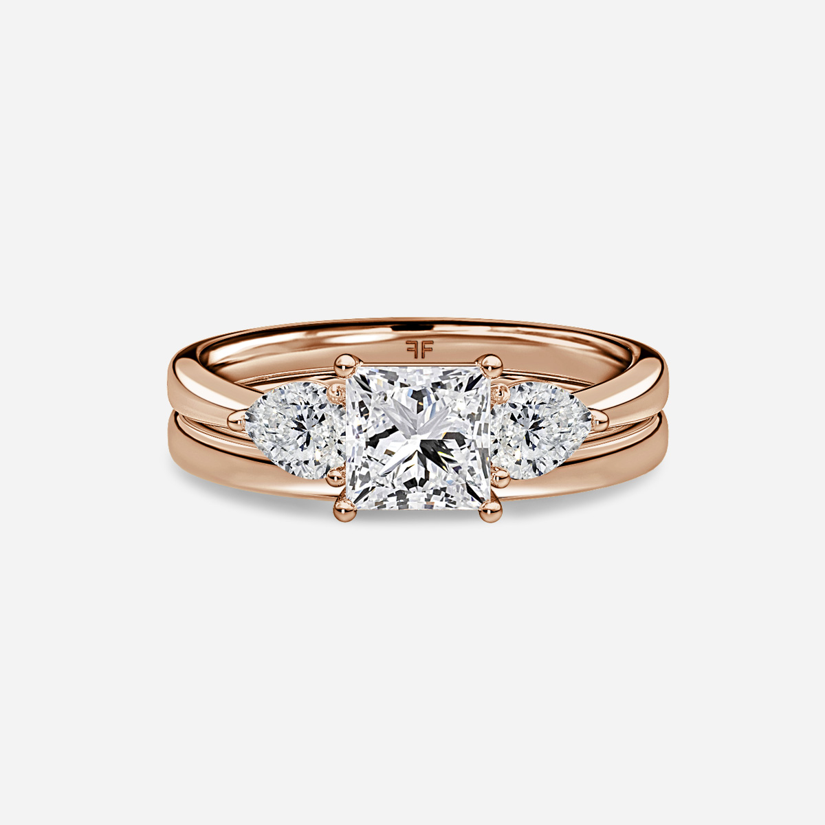 Vivian Solitaire Plain Band Bridal Set