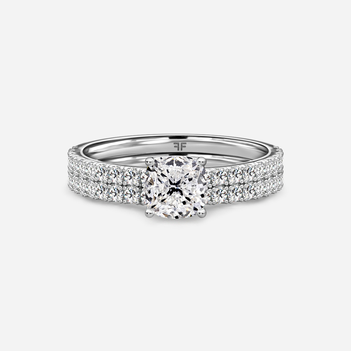 Jennifer Pavé Band Bridal Set