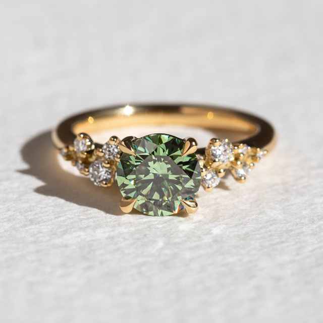 Carat Vivid Green Round Diamond In 18k Yellow Gold Morning Star