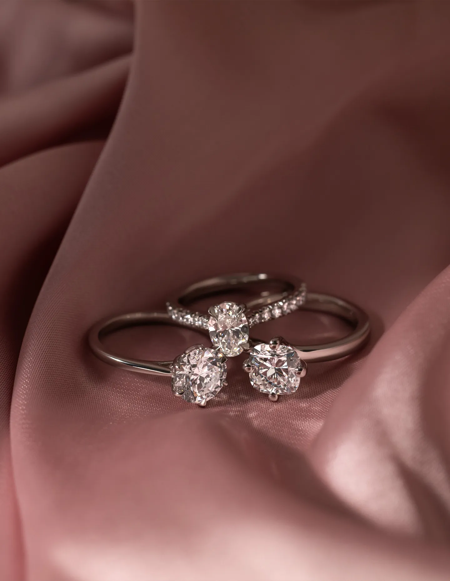 shop-solitaire-engagement-rings