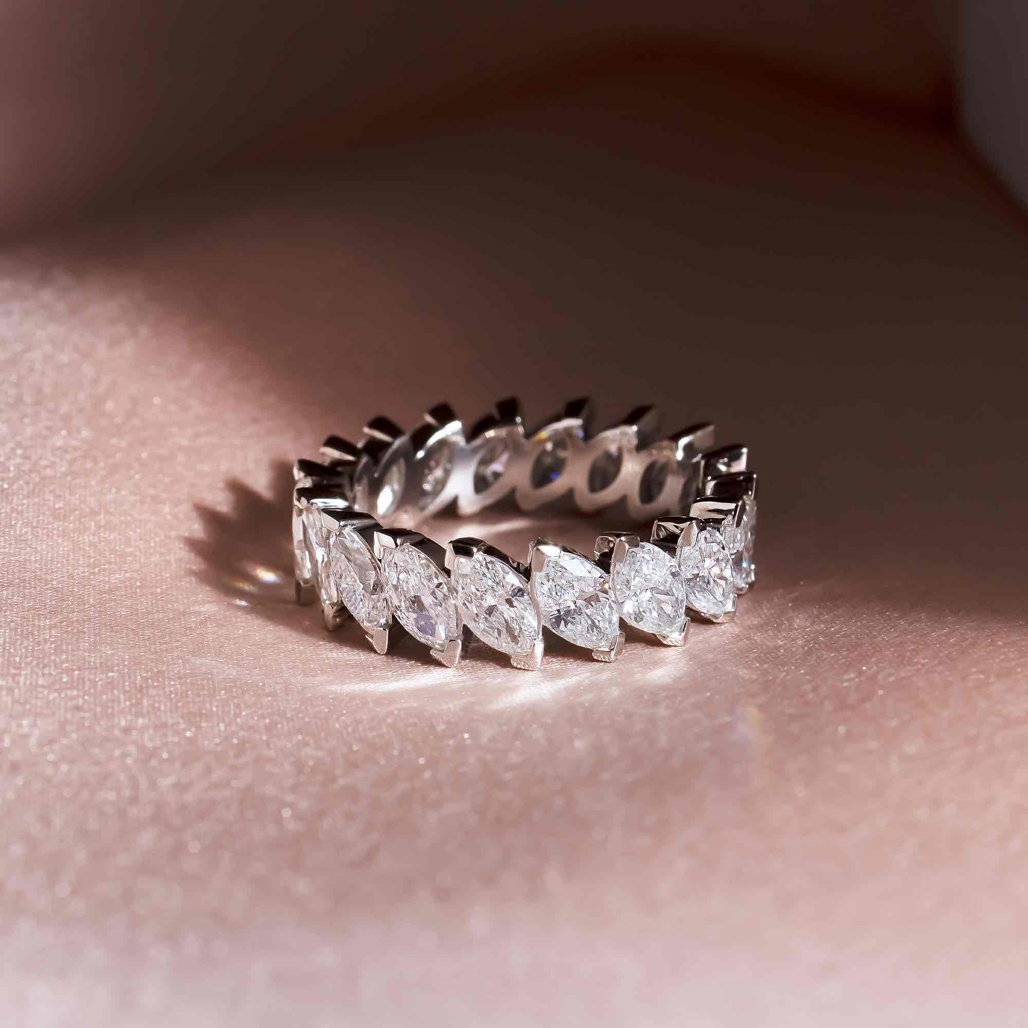 eternity rings with diamonds 