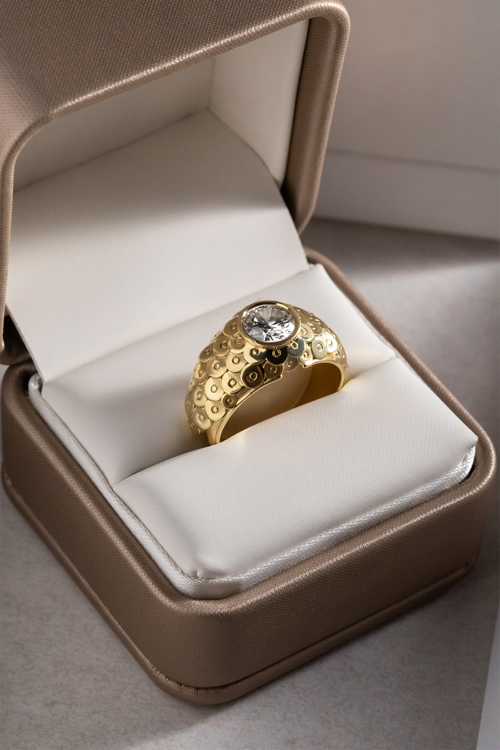 Men's Wedding rings-Diamond Set