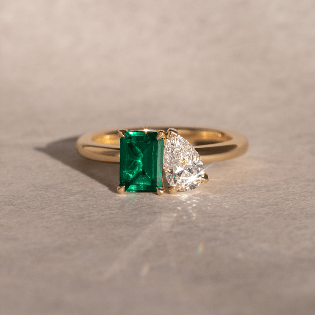 2 00 Carat Green Emerald And Pear Diamond Toi Et Moi Engagement Ring In 2-00-carat-green-emerald-and-pear-diamond-toi-et-moi-engagement-ring-in