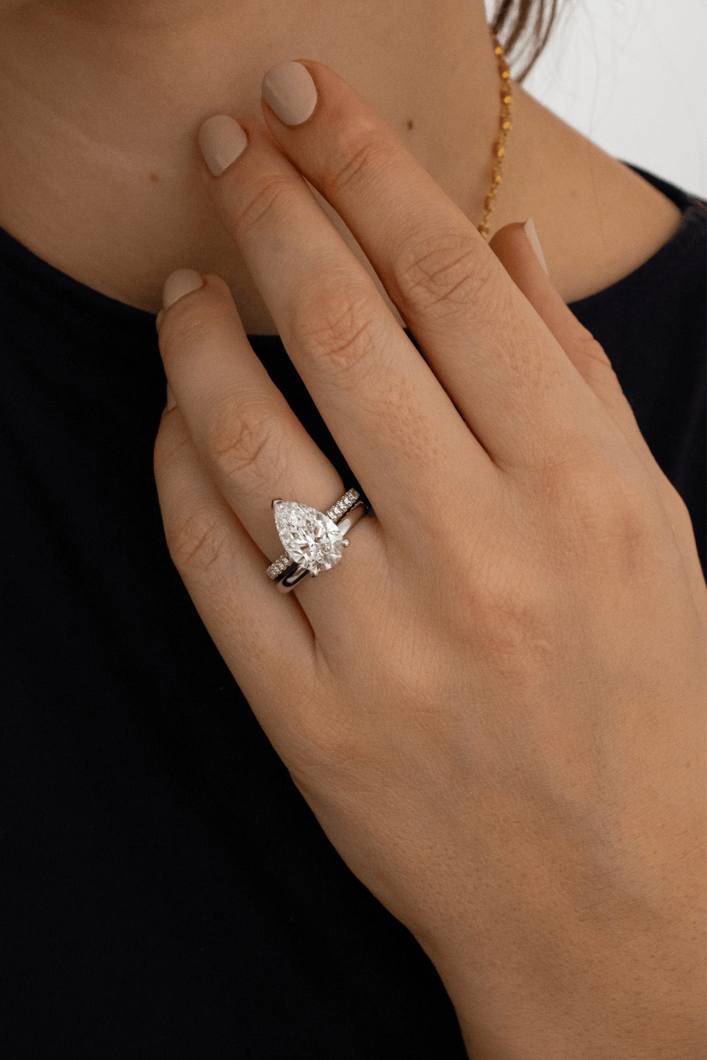 4 Carat Pear Shaped Diamond Ring