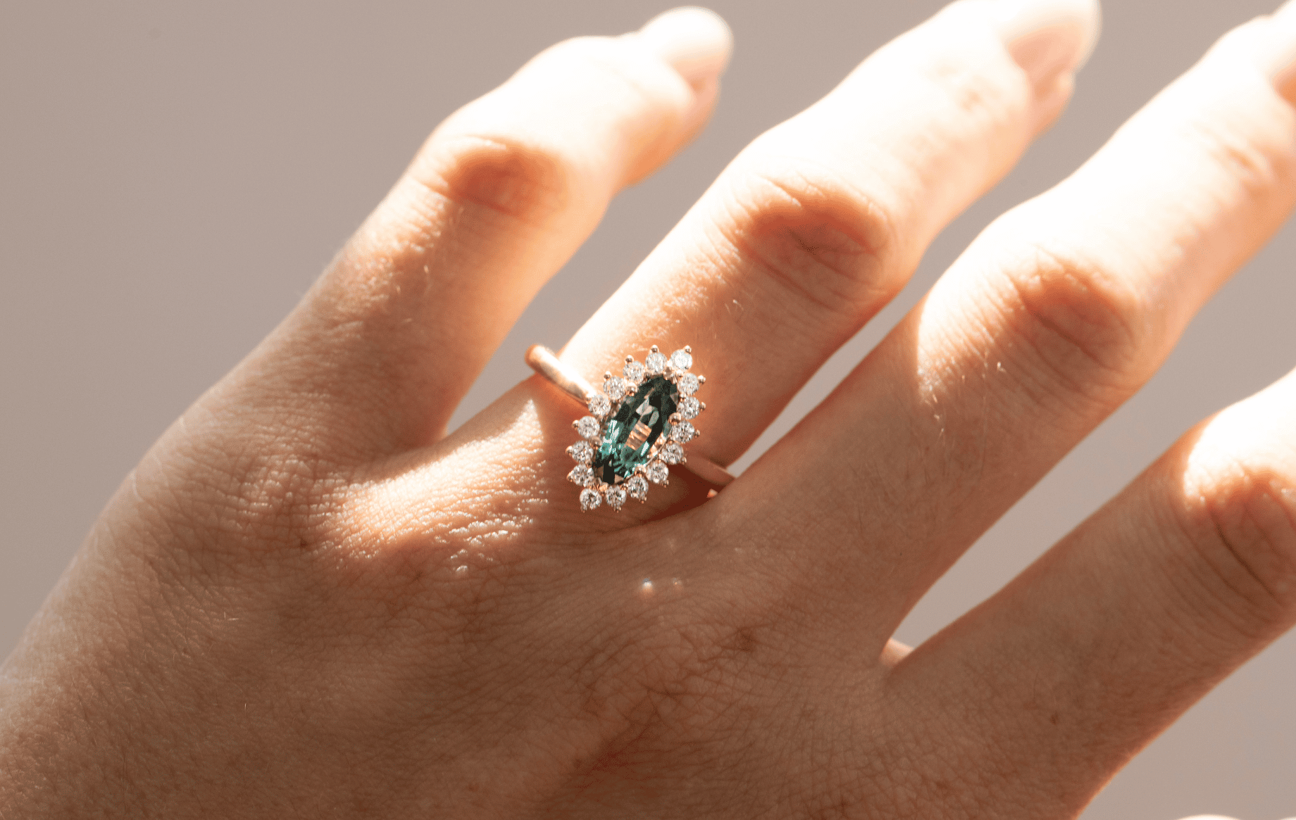 Green sapphire guides